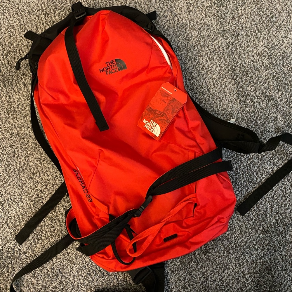 The North Face Snomad 23